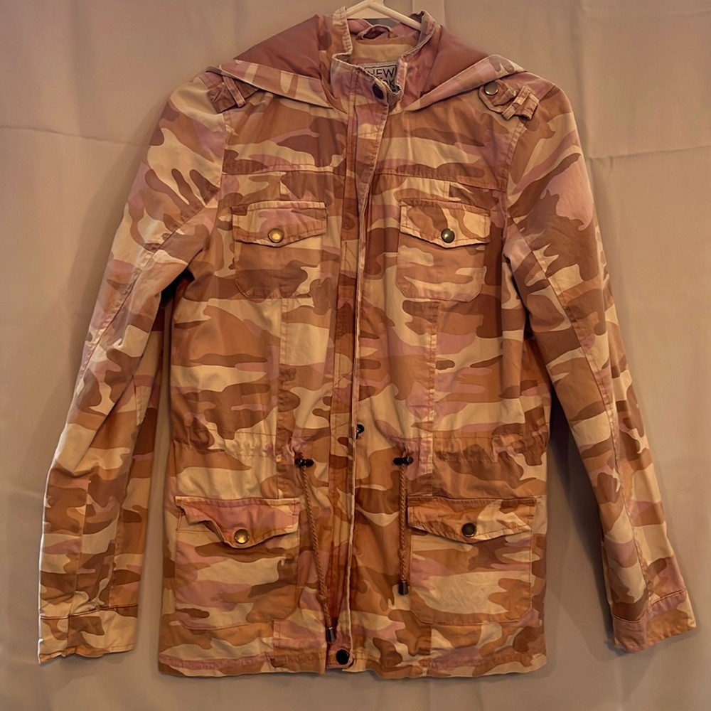 New Look pink toned camouflage women’s spring jacket USED size small